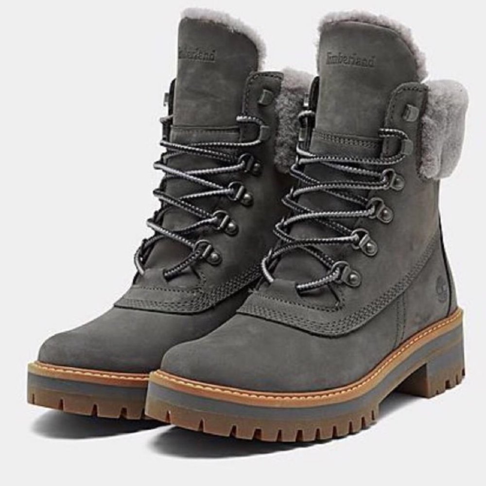 TIMBERLAND COURMAYEUR VALLEY SHEARLING BOOT